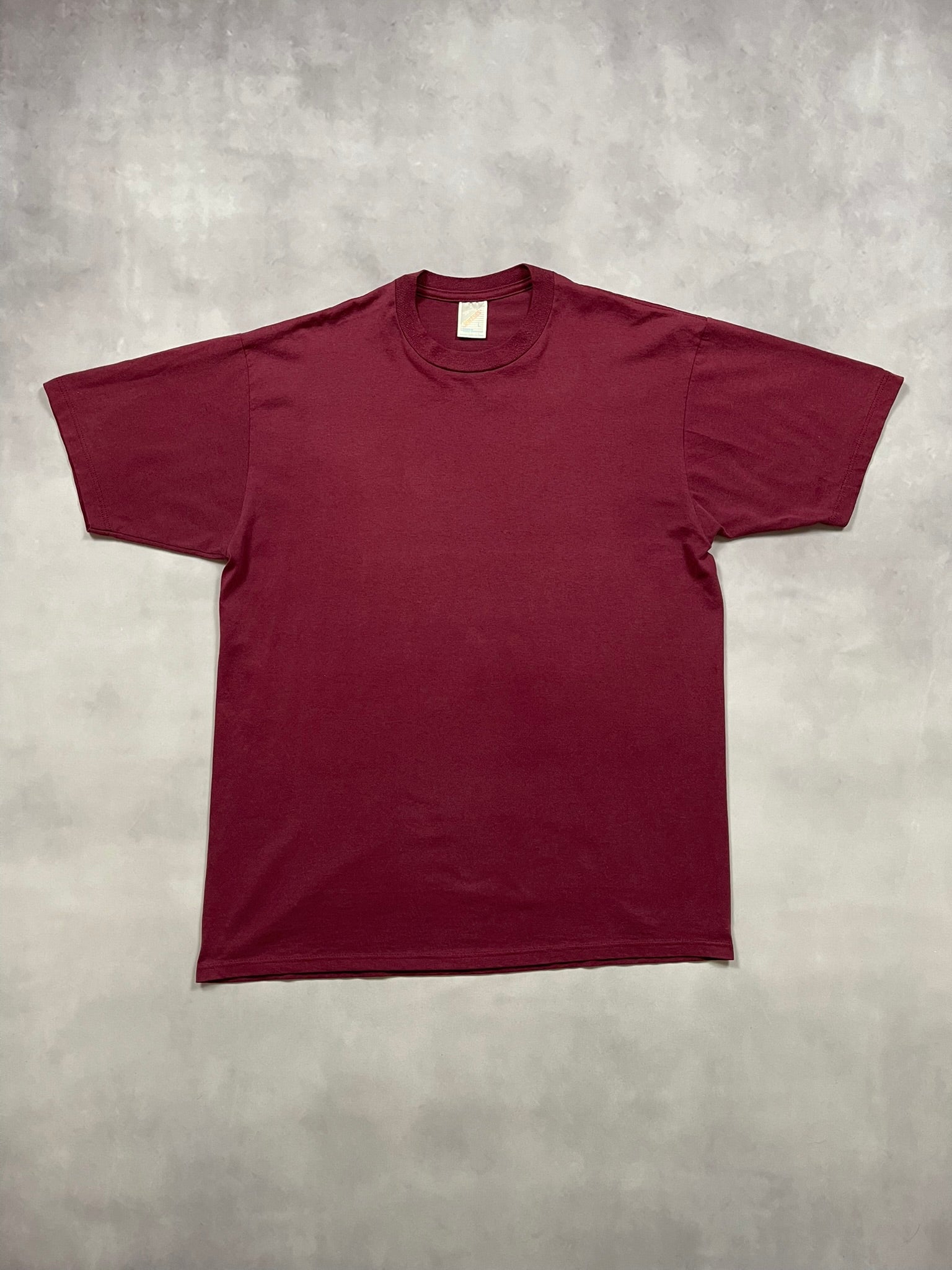 90s Burgundy Jerzees Blank T-Shirt - L
