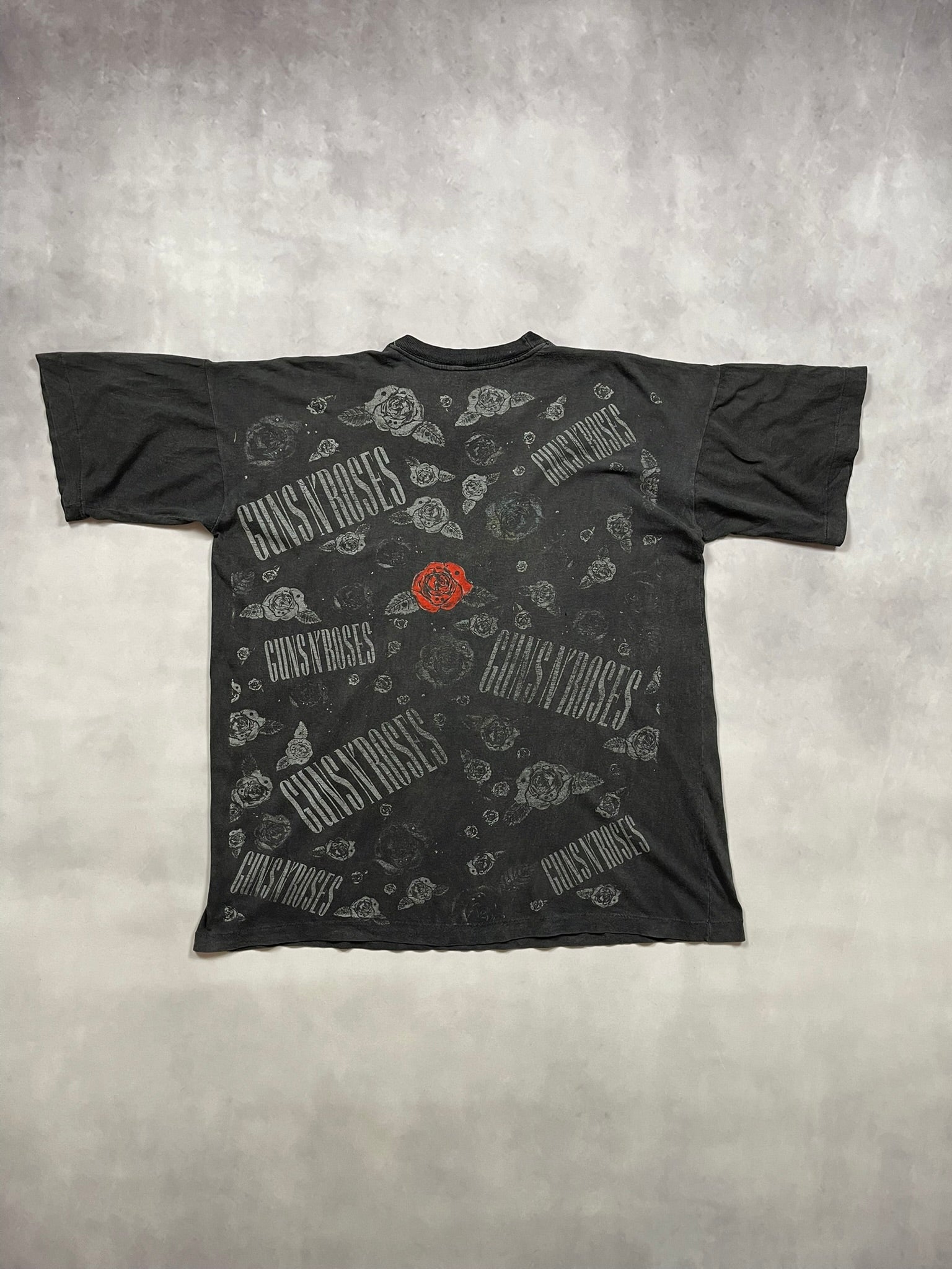 90s Guns N' Roses All-Over-Print Single Stitch T-Shirt - L