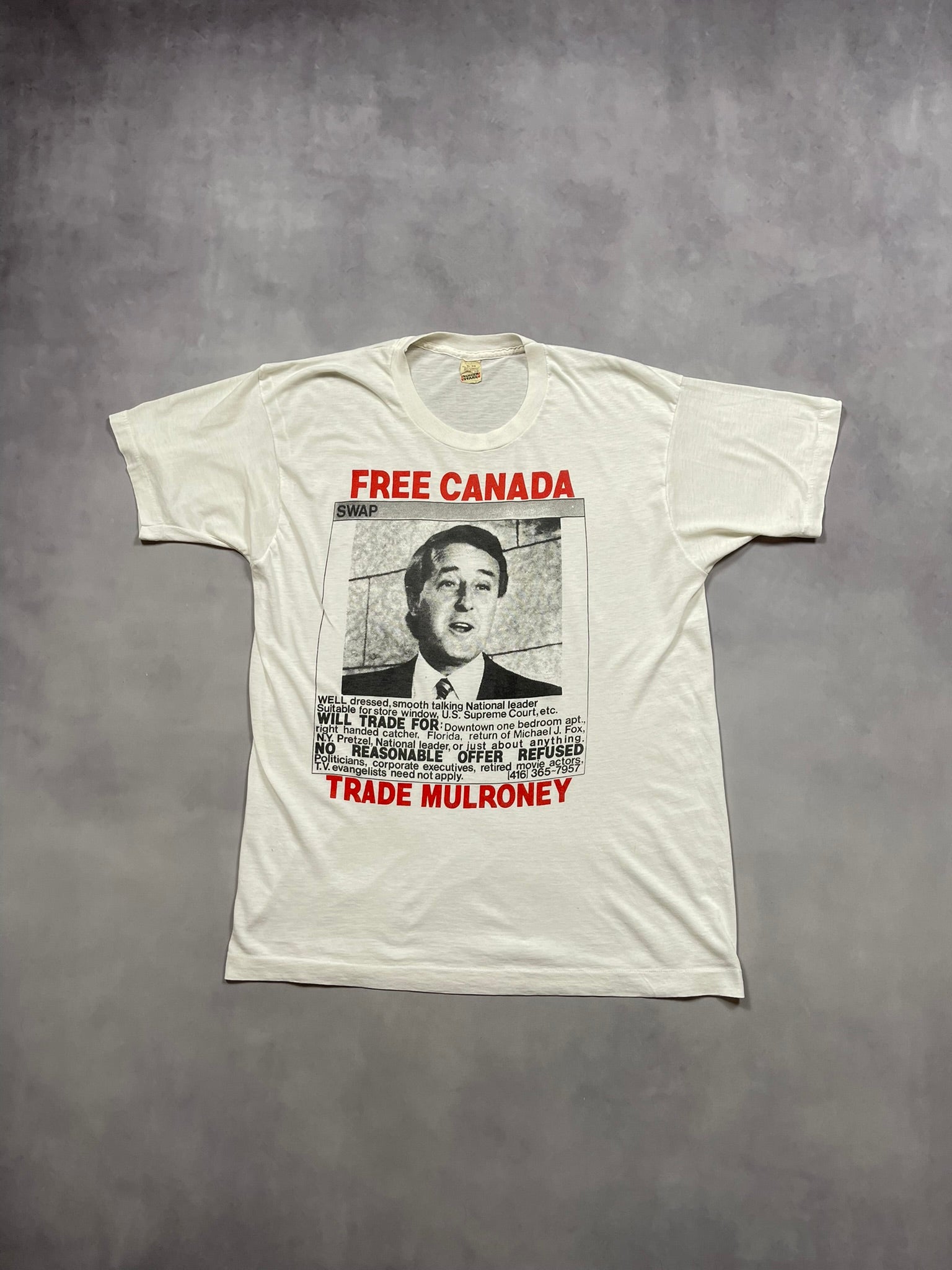 80s Rare “Free Canada / Trade Mulroney” political satire Single Stitch T-Shirt - XL