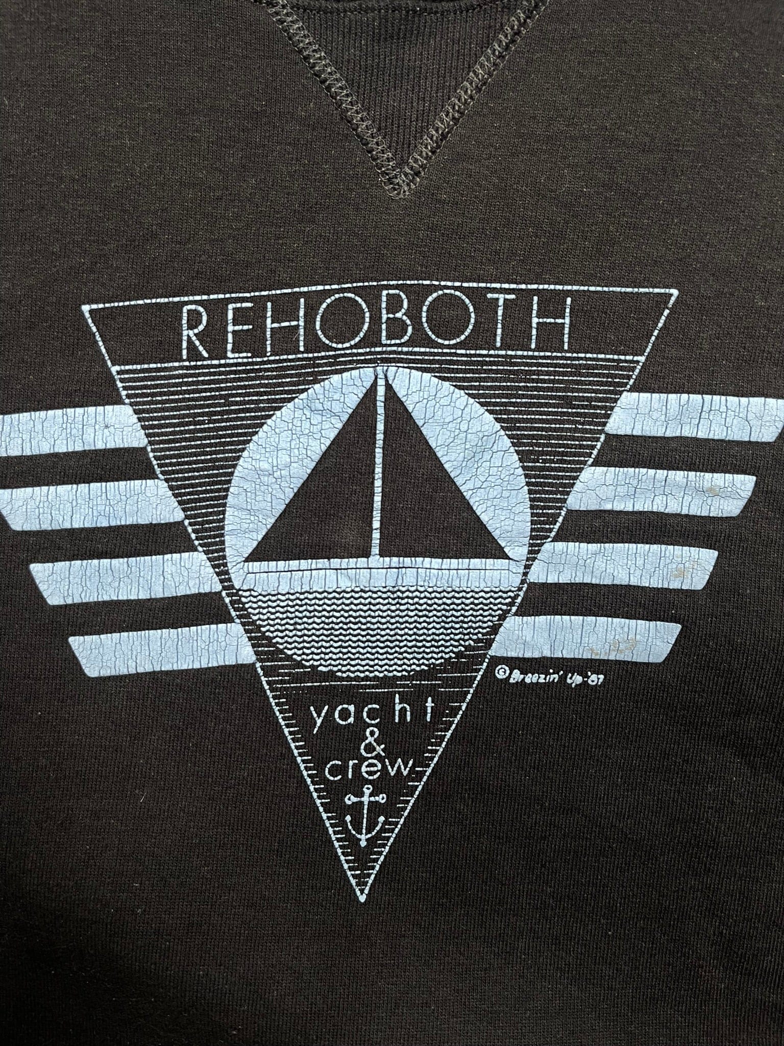 The Vintage Racks Sweater Rehoboth Yacht and Crew - Large