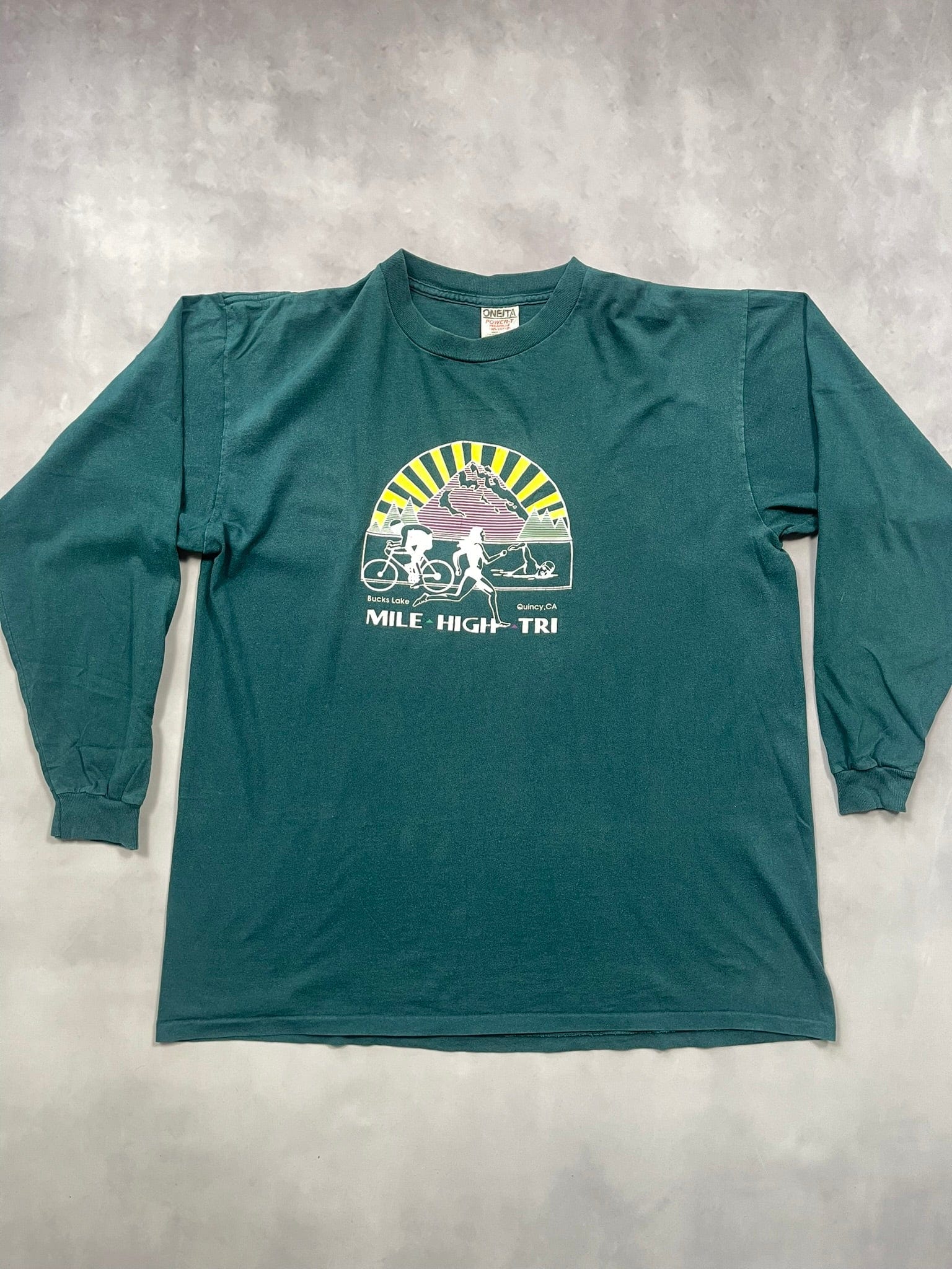 The Vintage Racks T-Shirt Mile High Tri - XL