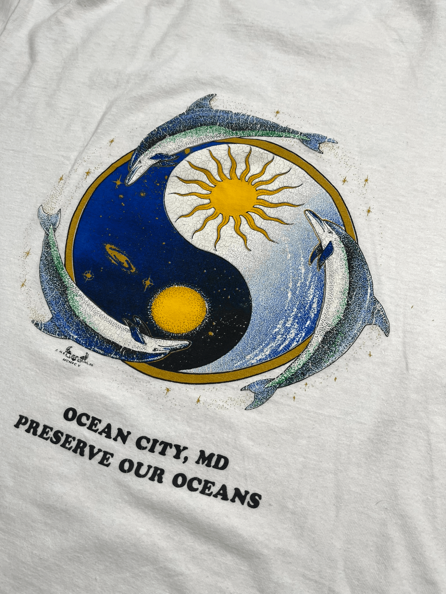 The Vintage Racks T-Shirt Preserve Our Oceans - XL