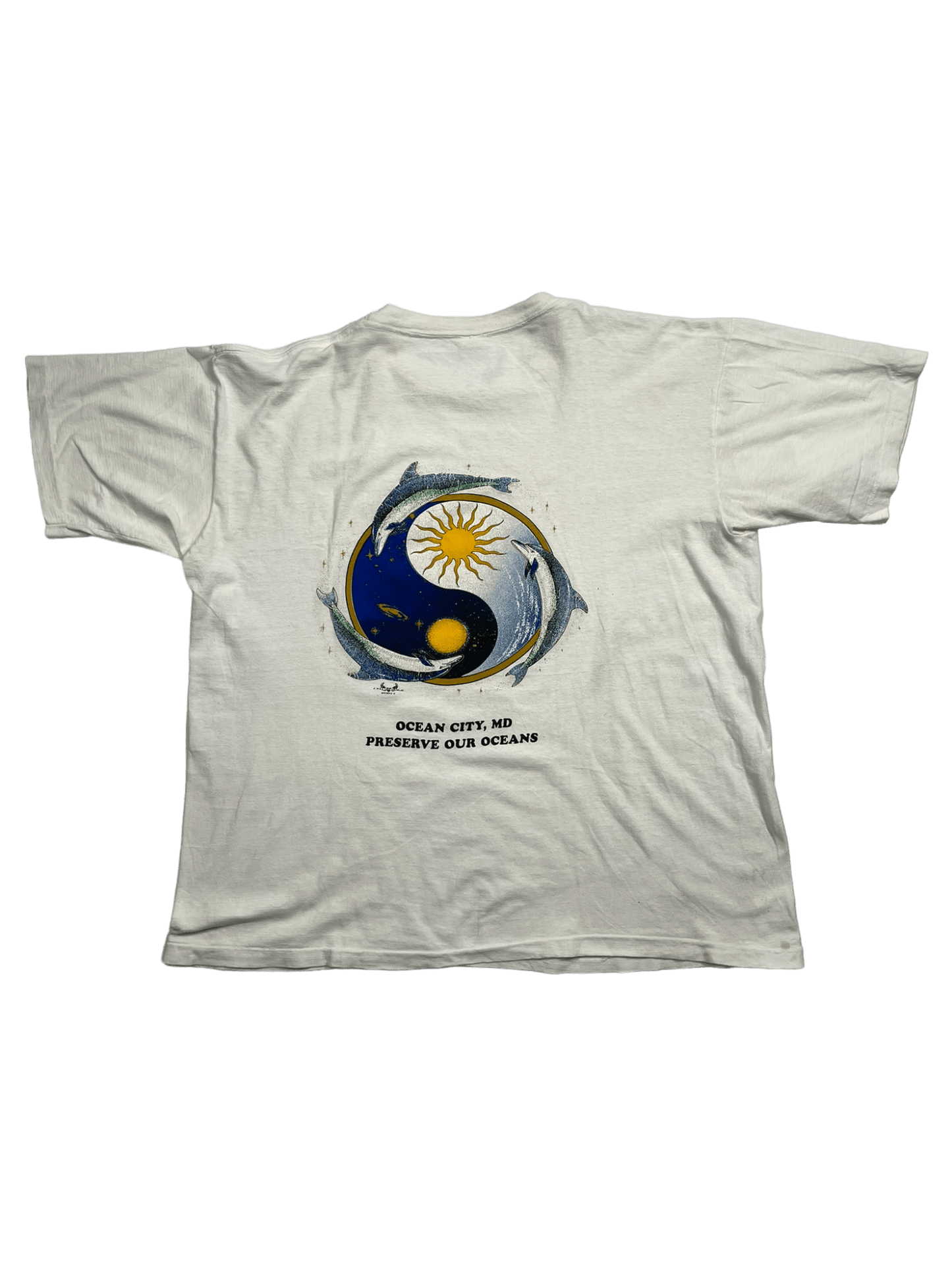 The Vintage Racks T-Shirt Preserve Our Oceans - XL